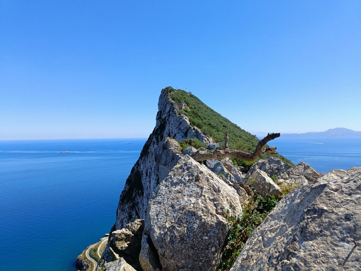 Rock of Gibraltar (426&nbsp;m)