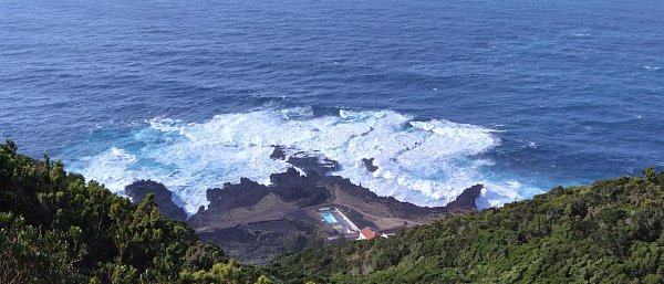 Pico das Camarinhas