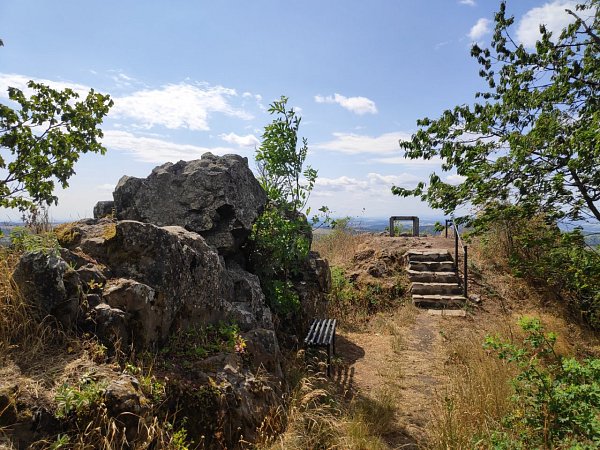 Podhorní vrch