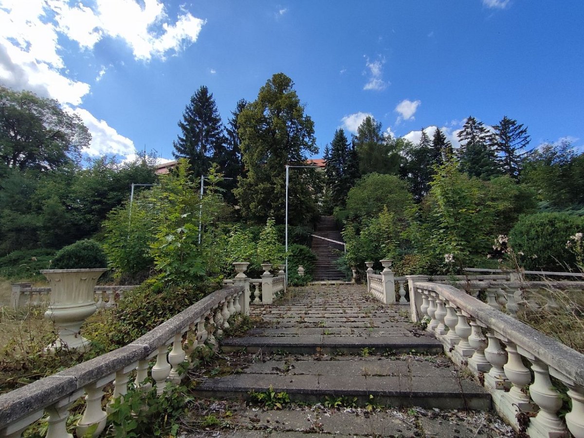 Bezdružice - zámek (620&nbsp;m)