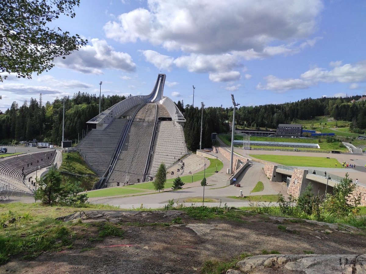 Gratishaugen (343&nbsp;m)