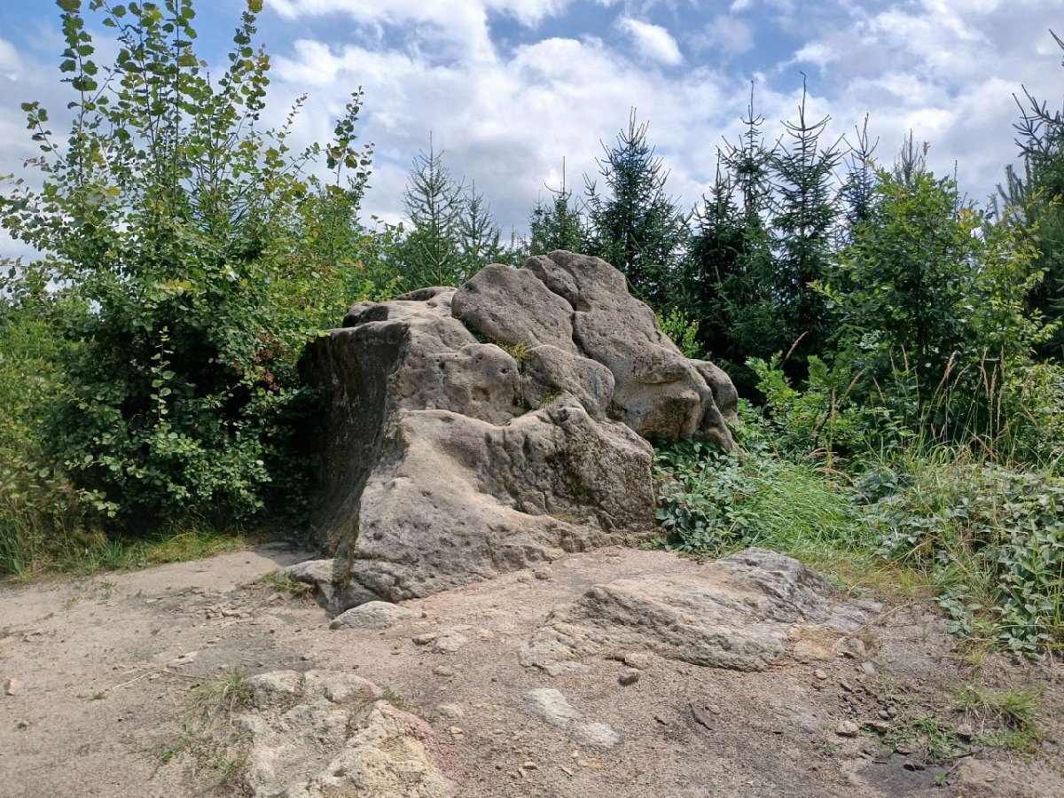 Uriášův kámen (378&nbsp;m)