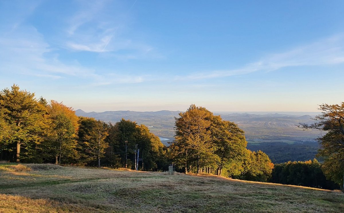 Bouřňák (872&nbsp;m)