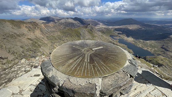 Yr Wyddfa (Snowdon)