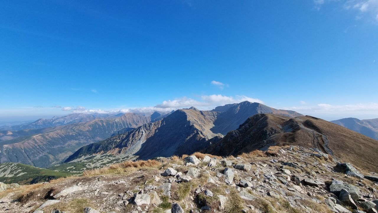 Salatín (2048&nbsp;m)
